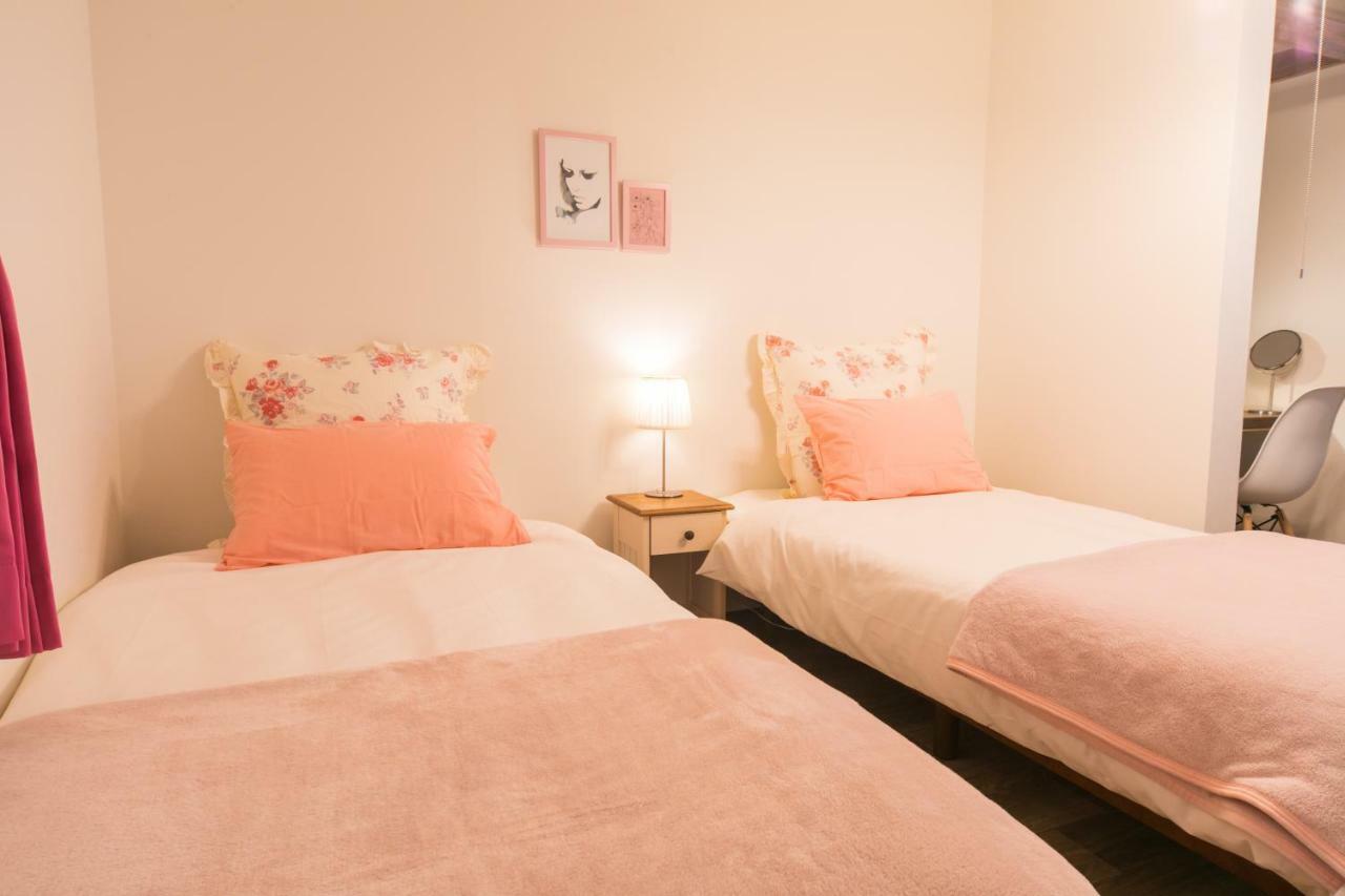 Villa Nao'S House Usj 一軒家貸切 à Ōsaka Extérieur photo